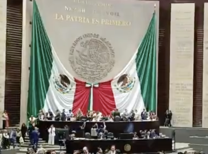 Narcopoliticos Acaparan Pastel